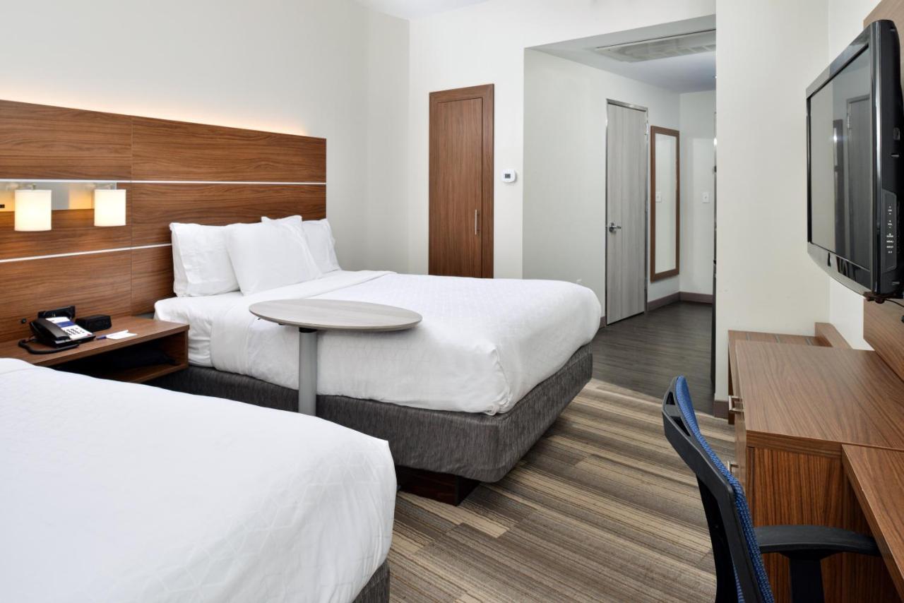 Express & - Mall Of America - Msp Airport By Ihg Hotel