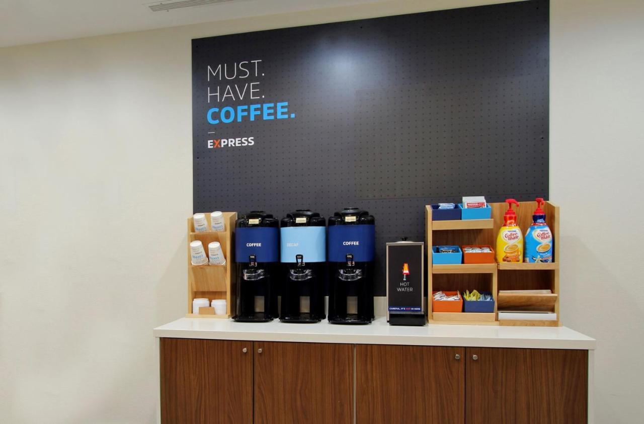 Express & - Mall Of America - Msp Airport By Ihg
